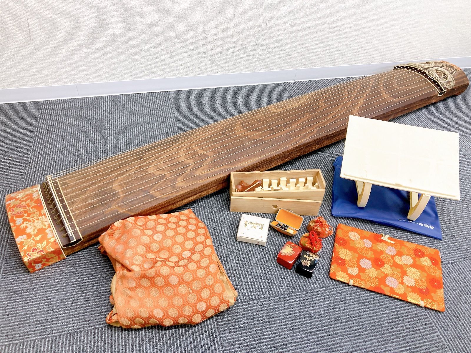 ％ 多数 お琴 十三弦 和楽器 弦楽器 生田流筝曲 楽譜集 楽器 13