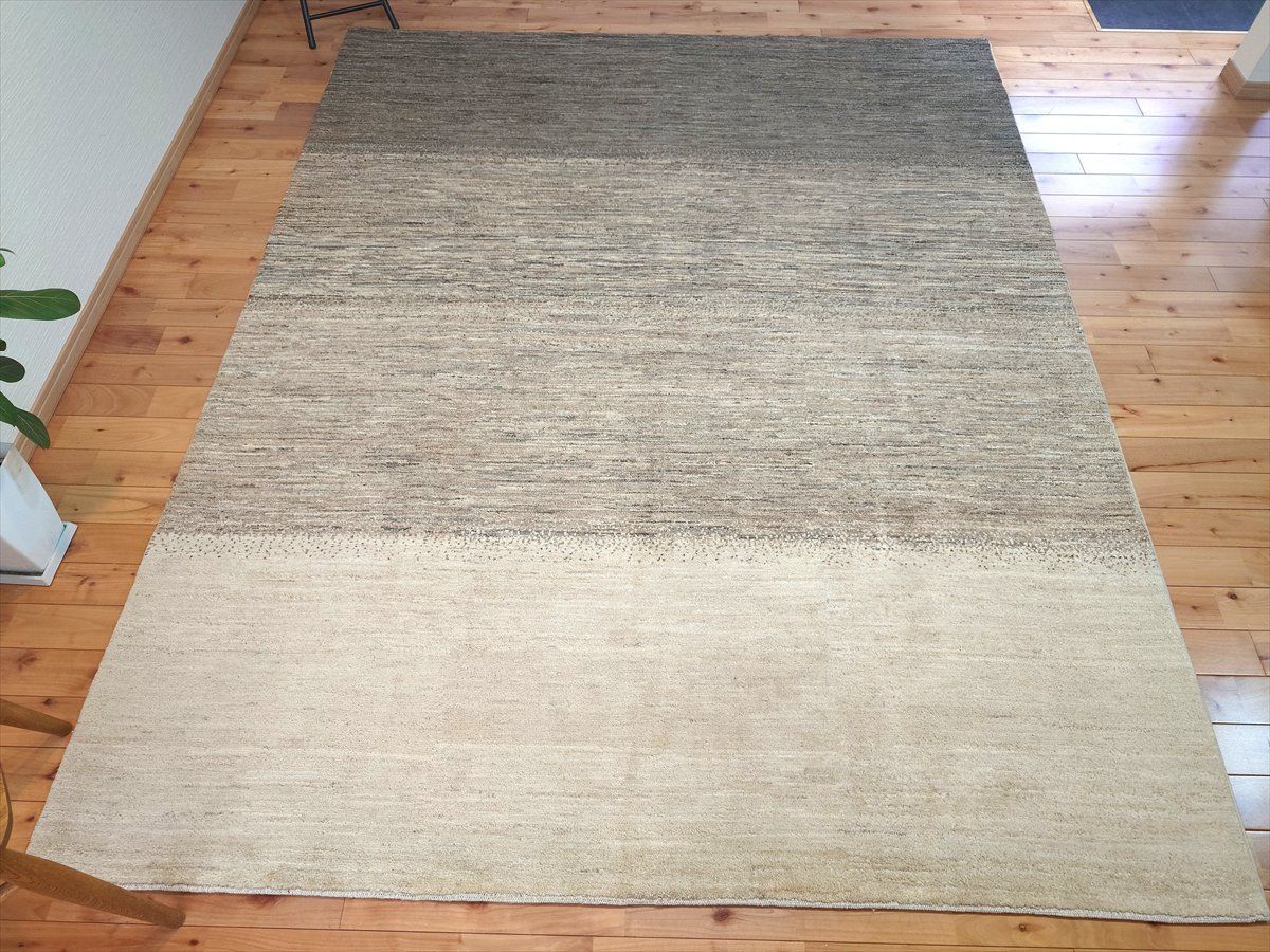 近日入荷 夏は涼しく冬は暖かい