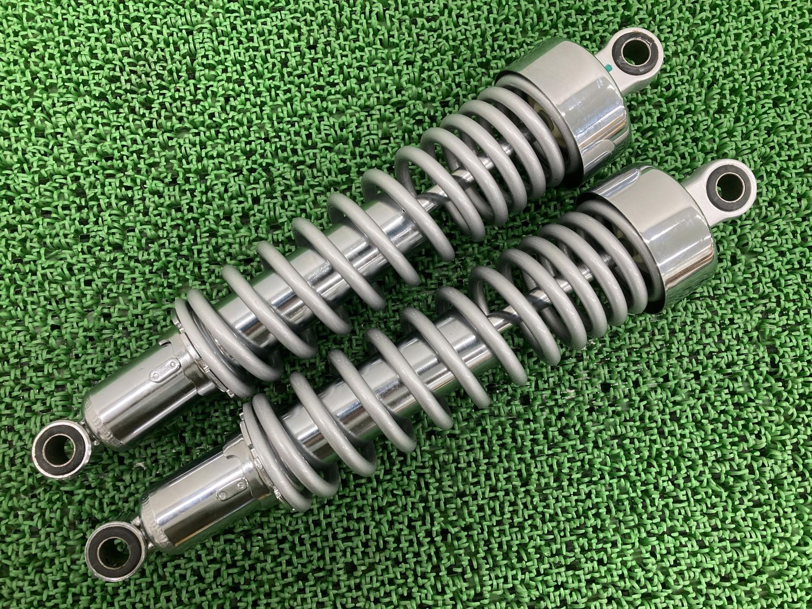 GB350 リアサスペンション 左右 ホンダ 純正 中古 バイク 部品 NC59