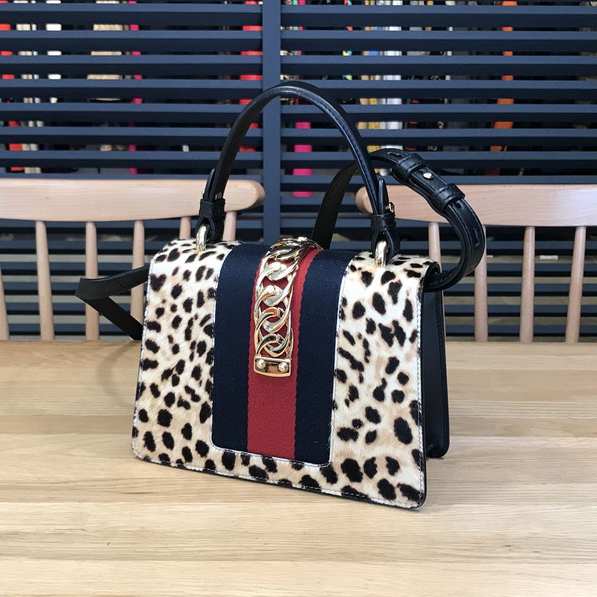 GUCCI ショルダーバッグ レザー×ハラコ レオパード シルヴィ GUCCI ショルダーバッグ レザー×ハラコ レオパード シルヴィ