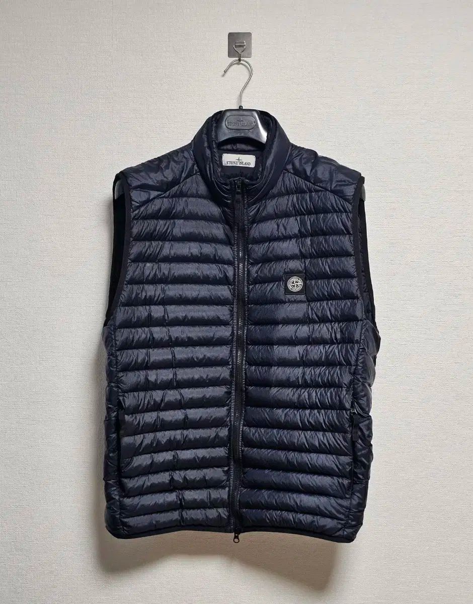 STONE ISLAND ストーンアイランド ルームウーブン ダウンジャケット ベスト ネイビー XL
