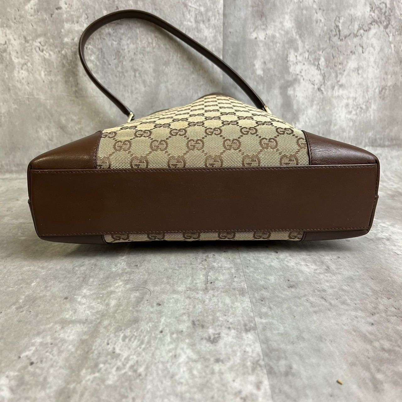✨良品✨ GUCCI グッチ ワンショルダーバッグ トートバッグ GG柄  
