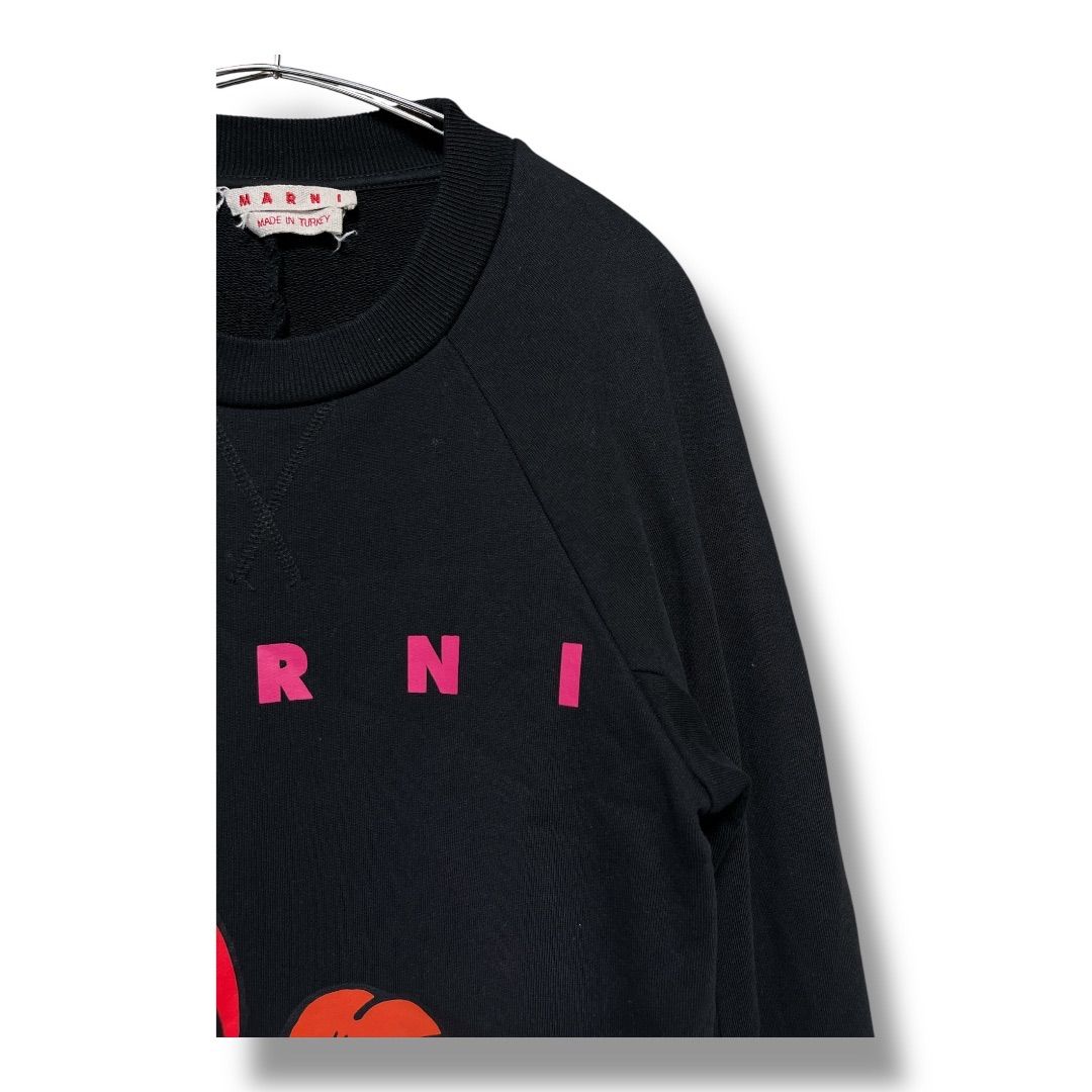 MARNI(マルニ) ロゴ 長袖スウェットプルオーバー 新品未使用 タグ付き MARNI マルニ フラワープリント クルーネック プルオーバー