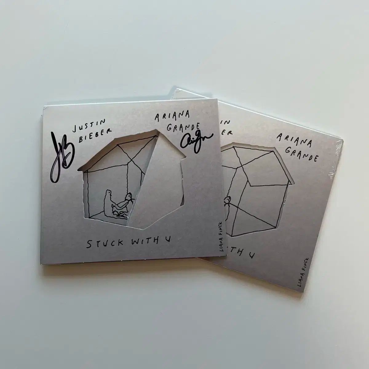 当日出荷 アリアナ グランデ ジャスティン ビーバー サイン CD 未開封