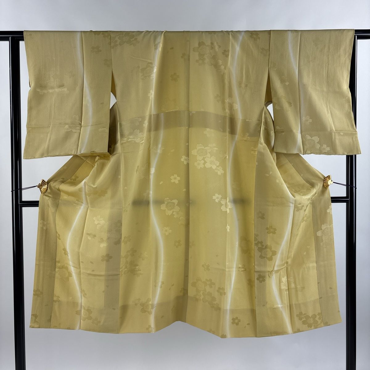 長襦袢 身丈124cm 裄丈64cm M やまと 地紋 ぼかし ベージュ 正絹 秀品