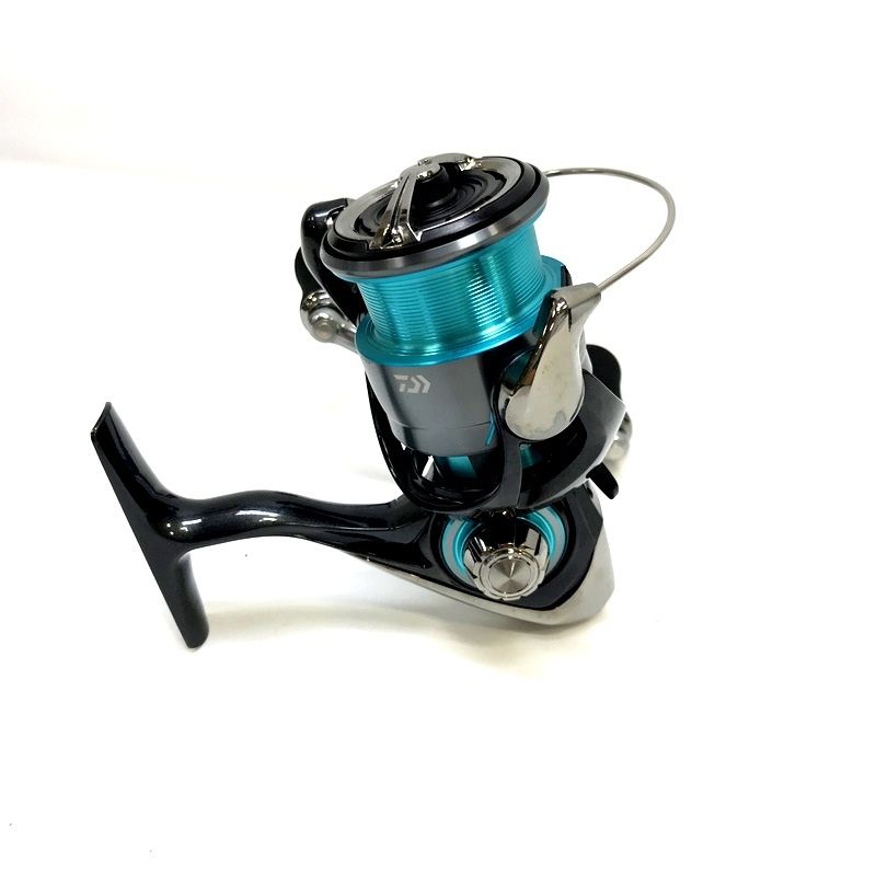 DAIWA ダイワ 24エメラルダスX LT2500-XH-DH 00060108 リール