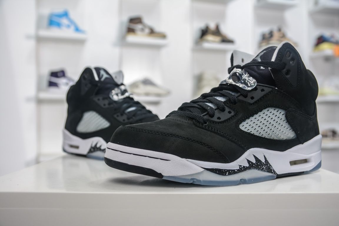 NIKE AIR JORDAN 5 RETRO "MOONLIGHT"