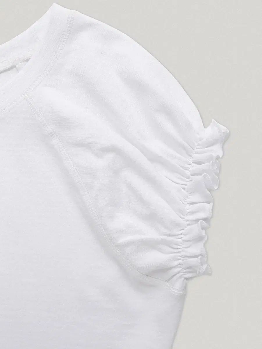 パフ Tシャツ