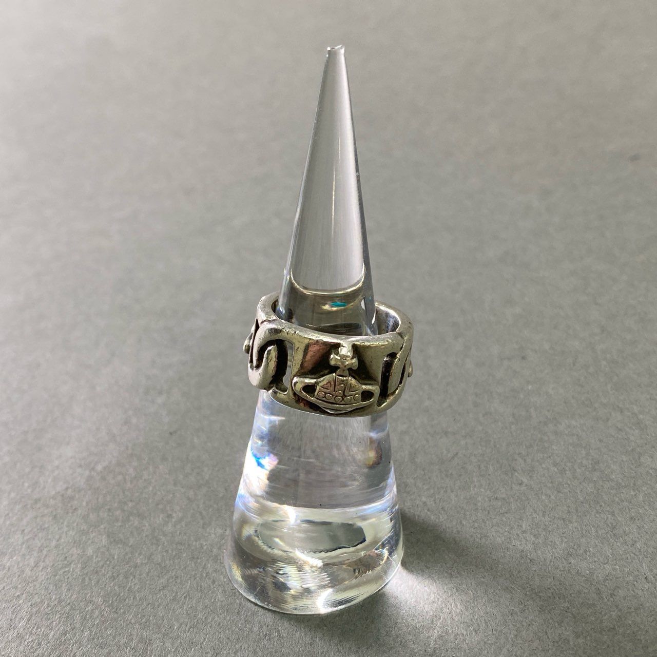 廃盤⭐︎Vivienne Westwood オーブ リング　925 ヴィヴィアンウエストウッドVivienne Westwood オーブ925リング