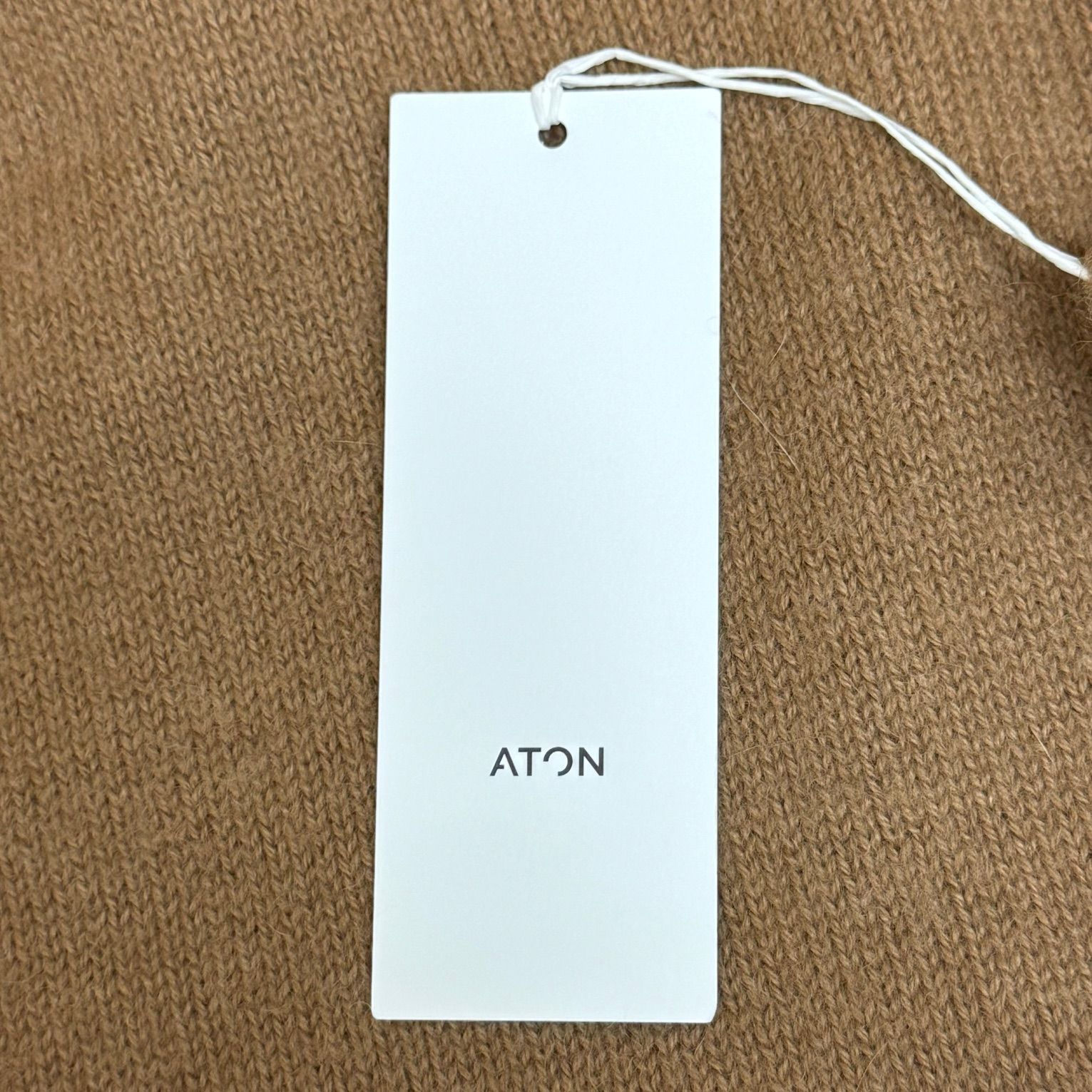 定価70400円 新品 ATON NATURAL ALPACA CREWNECK SWEATER ナチュラル 