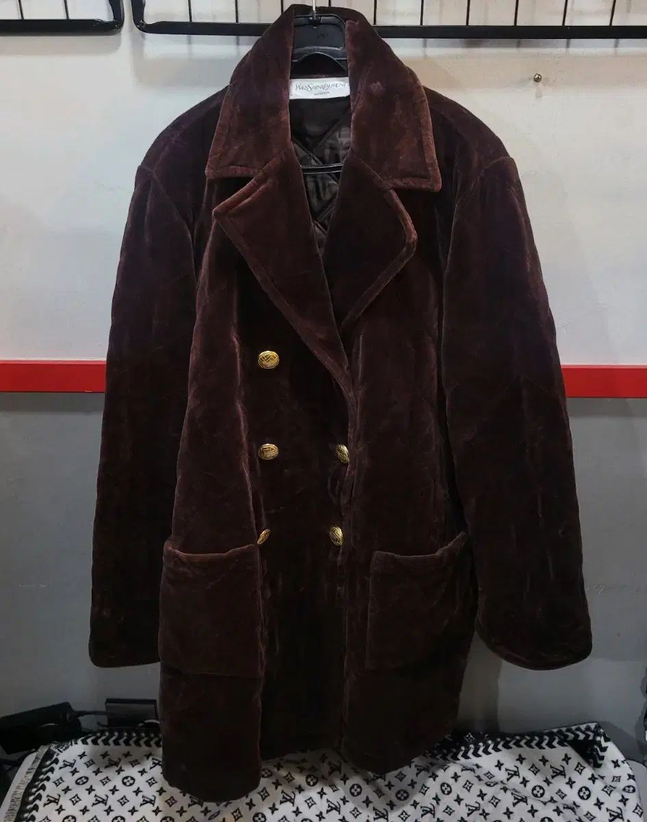 YVES SAINT LAURENT イヴ サンローラン ベロア ゴールド ダブル ロングコート