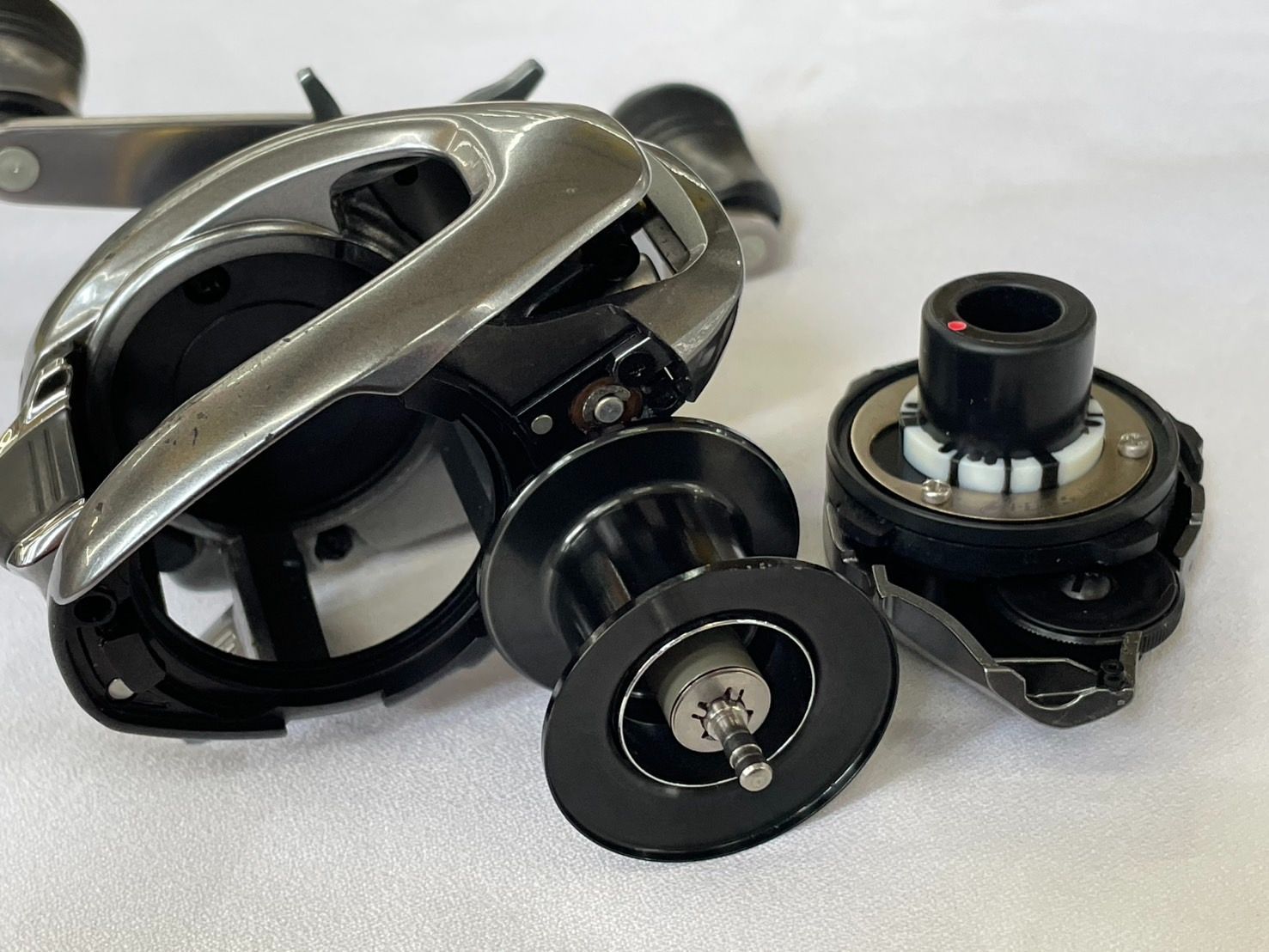 シマノ 24 メタニウム DC 71 XG (左ハンドル) / ベイトリール シマノ 24 メタニウム DC 71 XG (左ハンドル) / ベイトリール