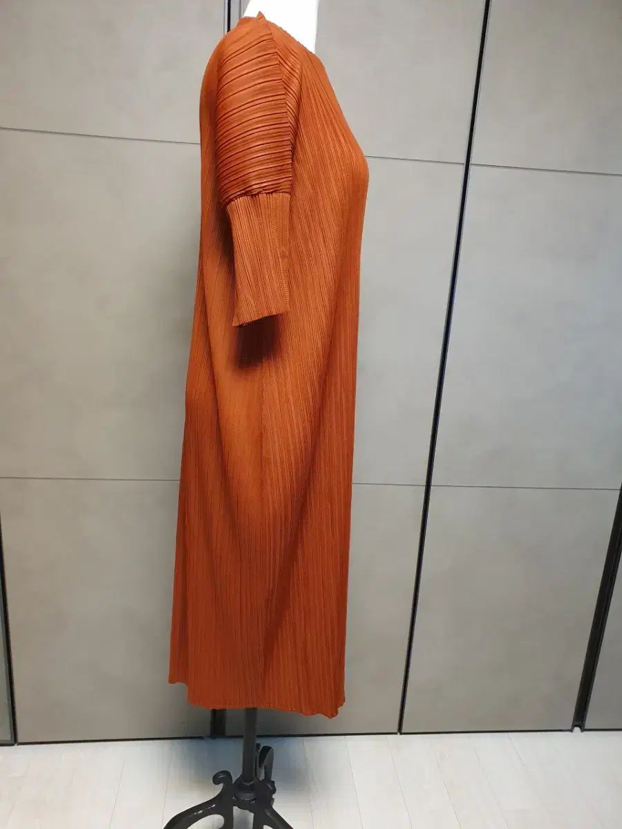 プリーツ スリット