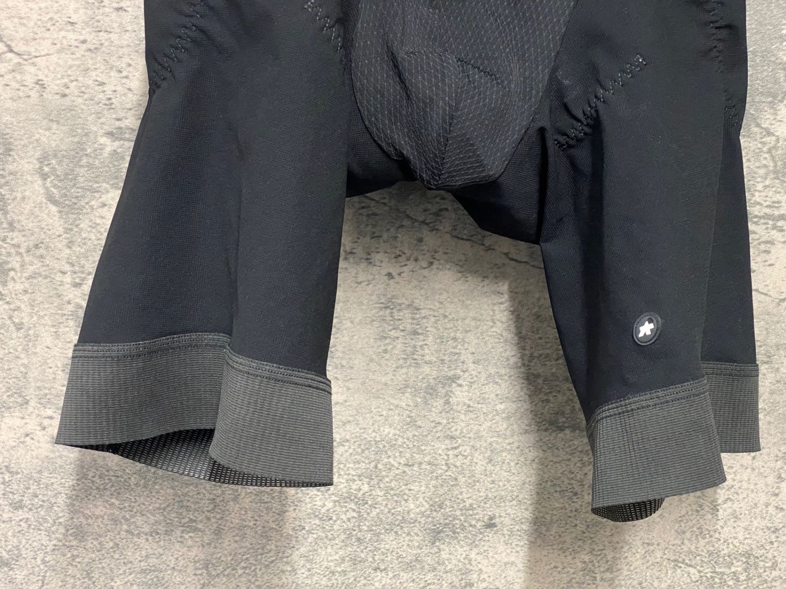 JC902 アソス Assos T.Rally Shorts ビブショーツ 黒 S BRIGHTFACE_UK