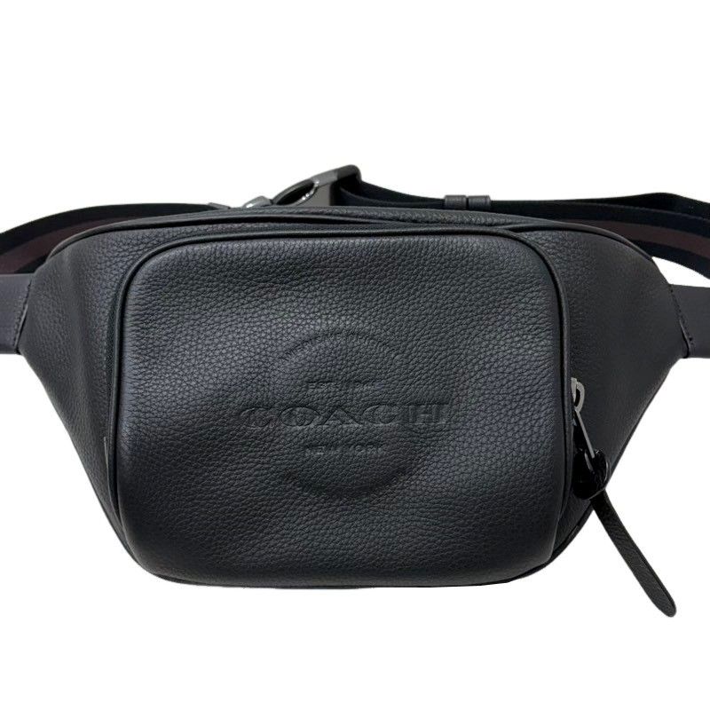 ● COACH