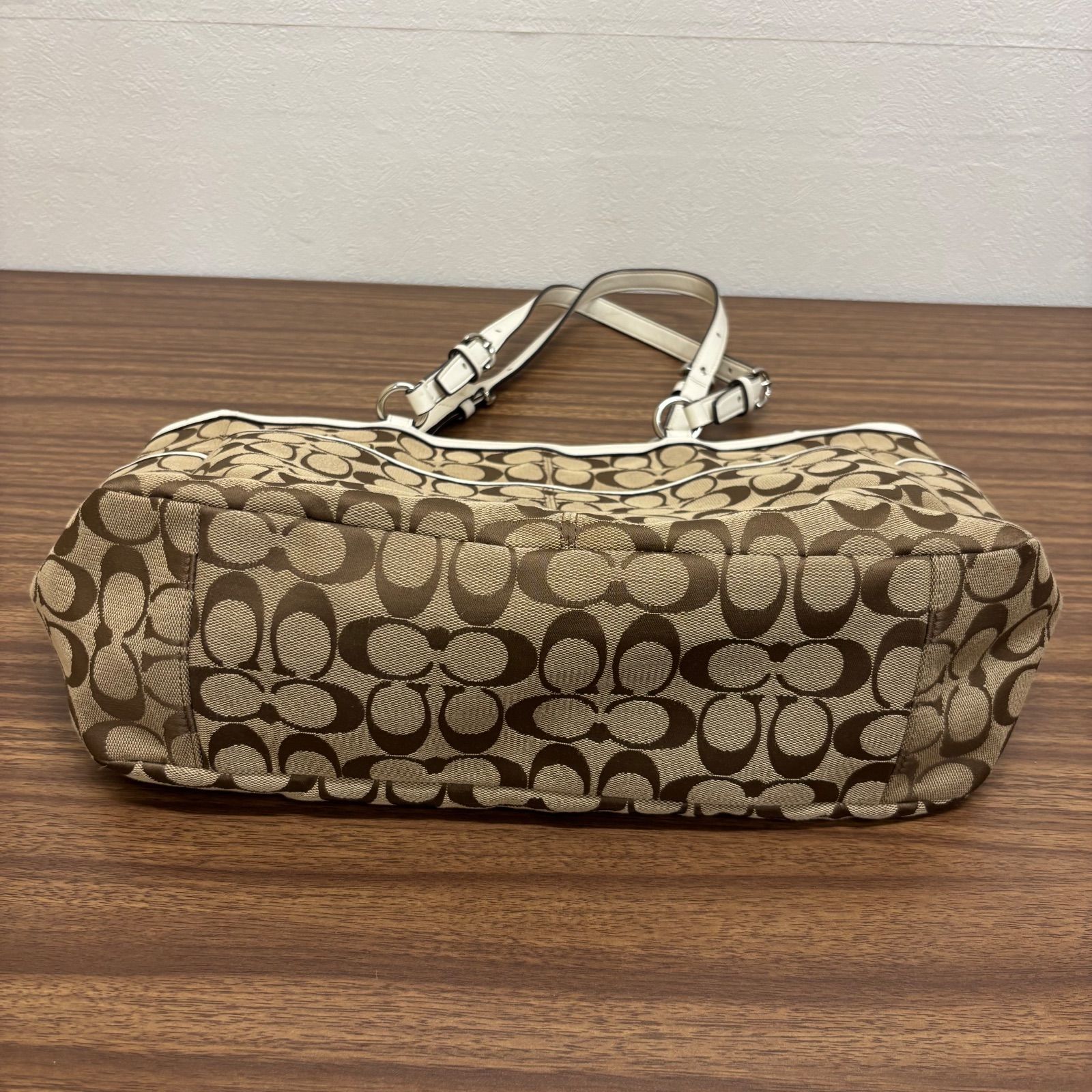 ◎COACH コーチ ショルダーバッグ ハンドバッグ F17725 シグネチャー