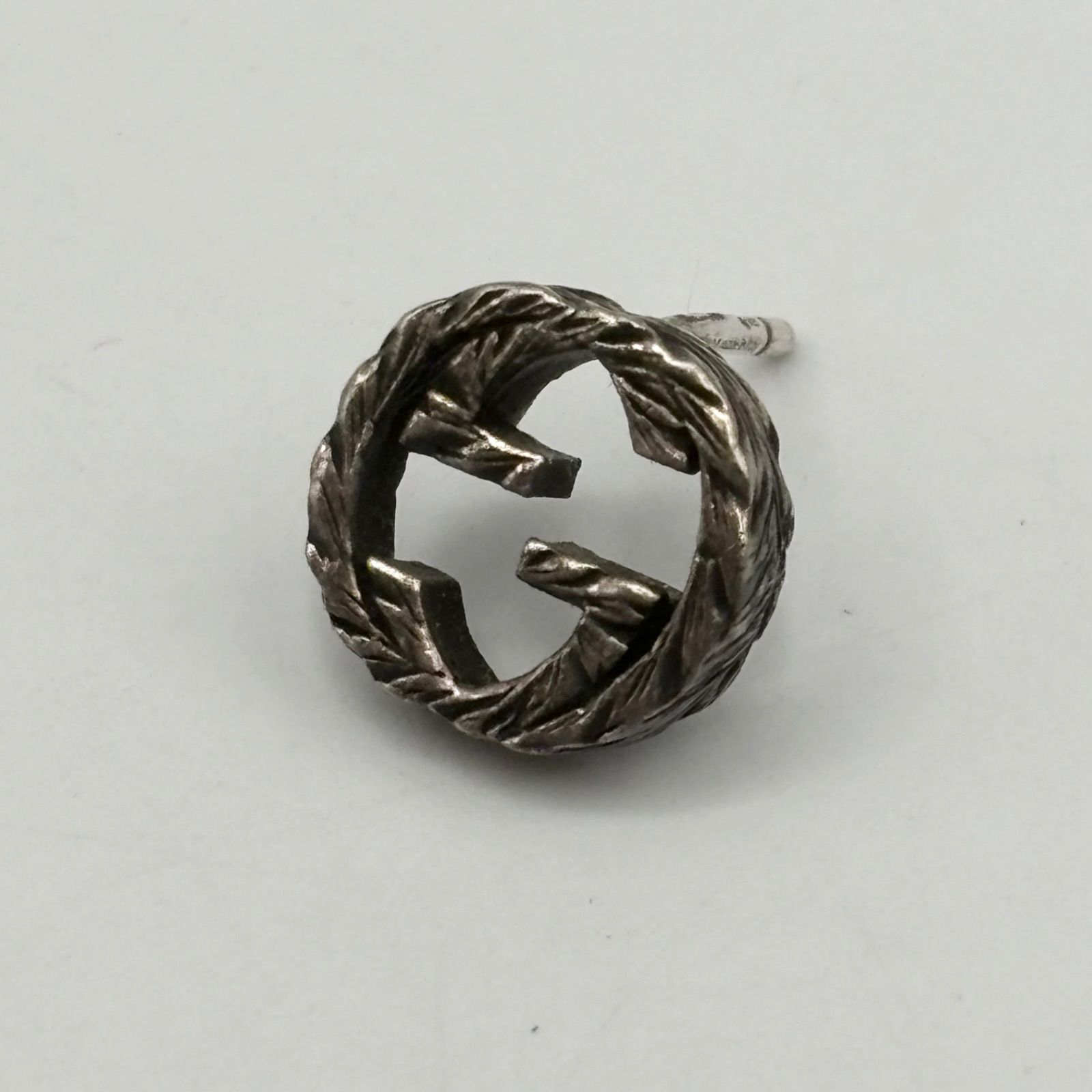 超特価SALE開催！ GUCCI 片方 925 ピアス ロゴ グッチ アクセサリー