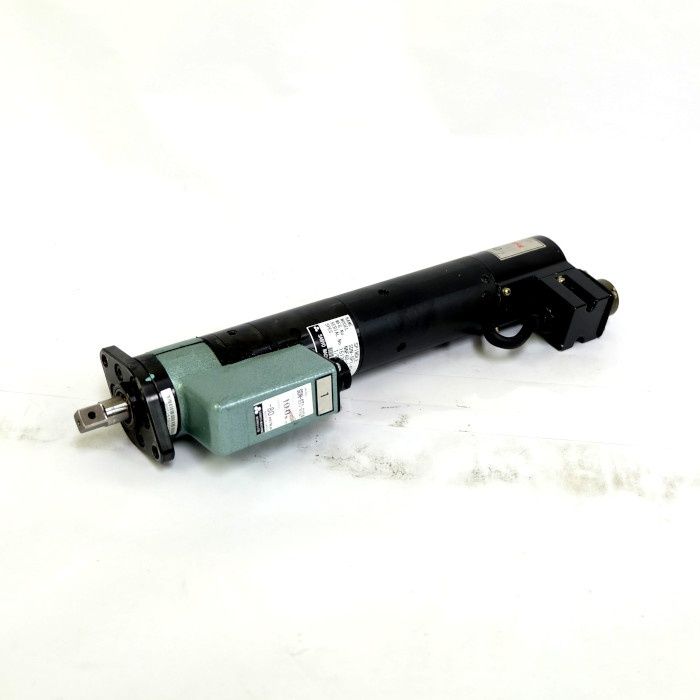 NTN　自動調心ころ軸受　22212EAKD1 NTN 自動調心ころ軸受 22212EAKD1(8197541) NTN 自動調心ころ軸受