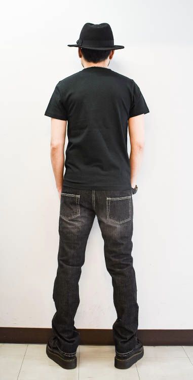 zombieポケット付きTシャツ