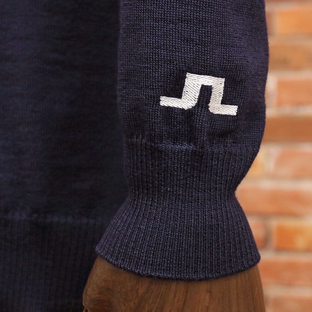 【格安SALEスタート！】 秋冬 J.LINDEBERG 48 L サイズ Vネックニット 071-19911 メリノウール セーター 長袖 シンプル ゴルフ メンズ 紳士 ジェイリンドバーグ 紺 ネイビー mc142 お見逃しなく！