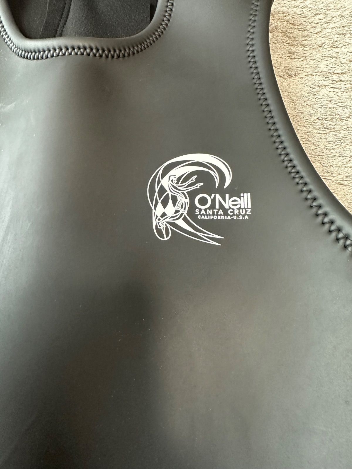 サーフィン ウェットスーツ