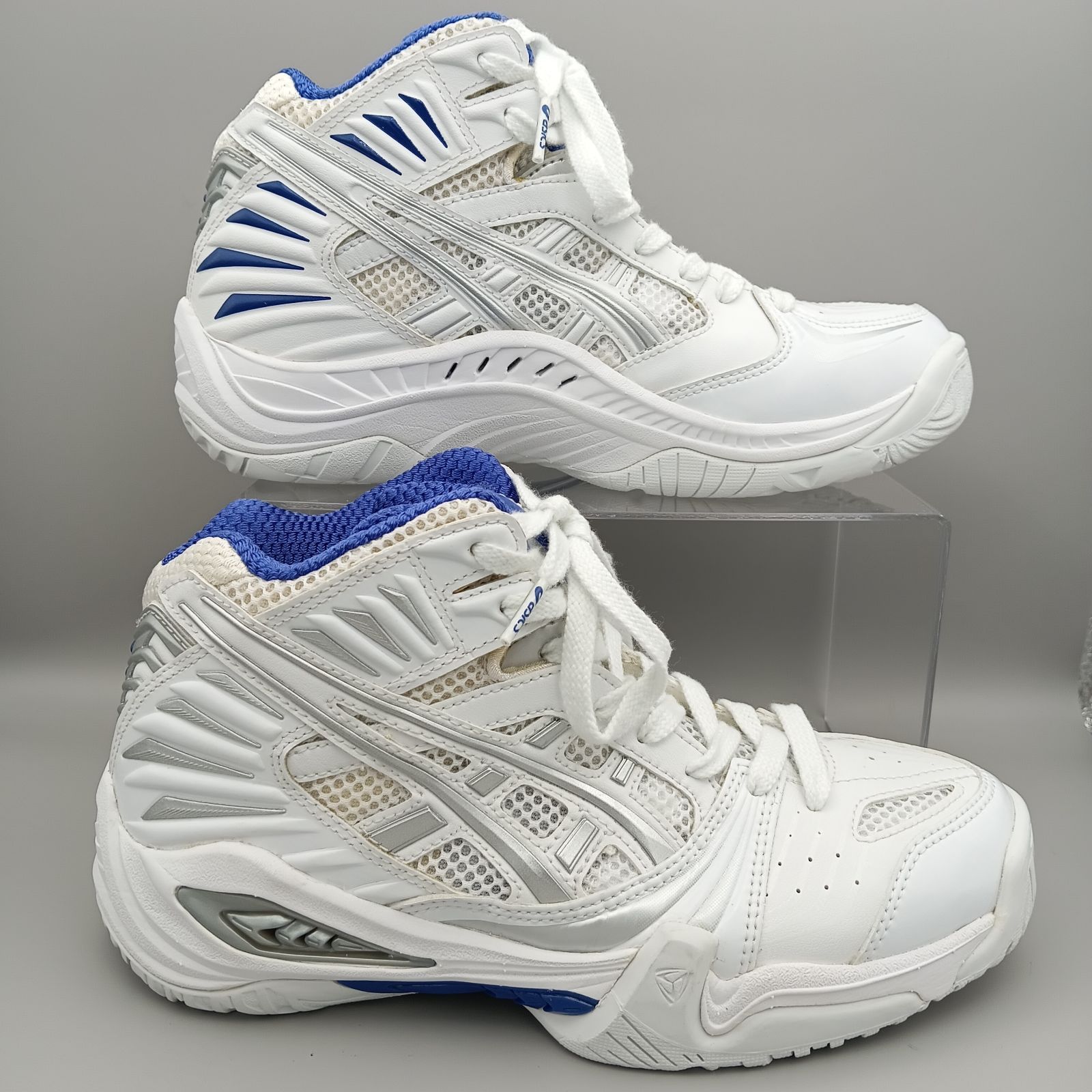 【美品】asics アシックス ゲルバースト スウィープ2 ホワイト 23.5㎝ 美品】asics アシックス ゲルバースト スウィープ2 ホワイト