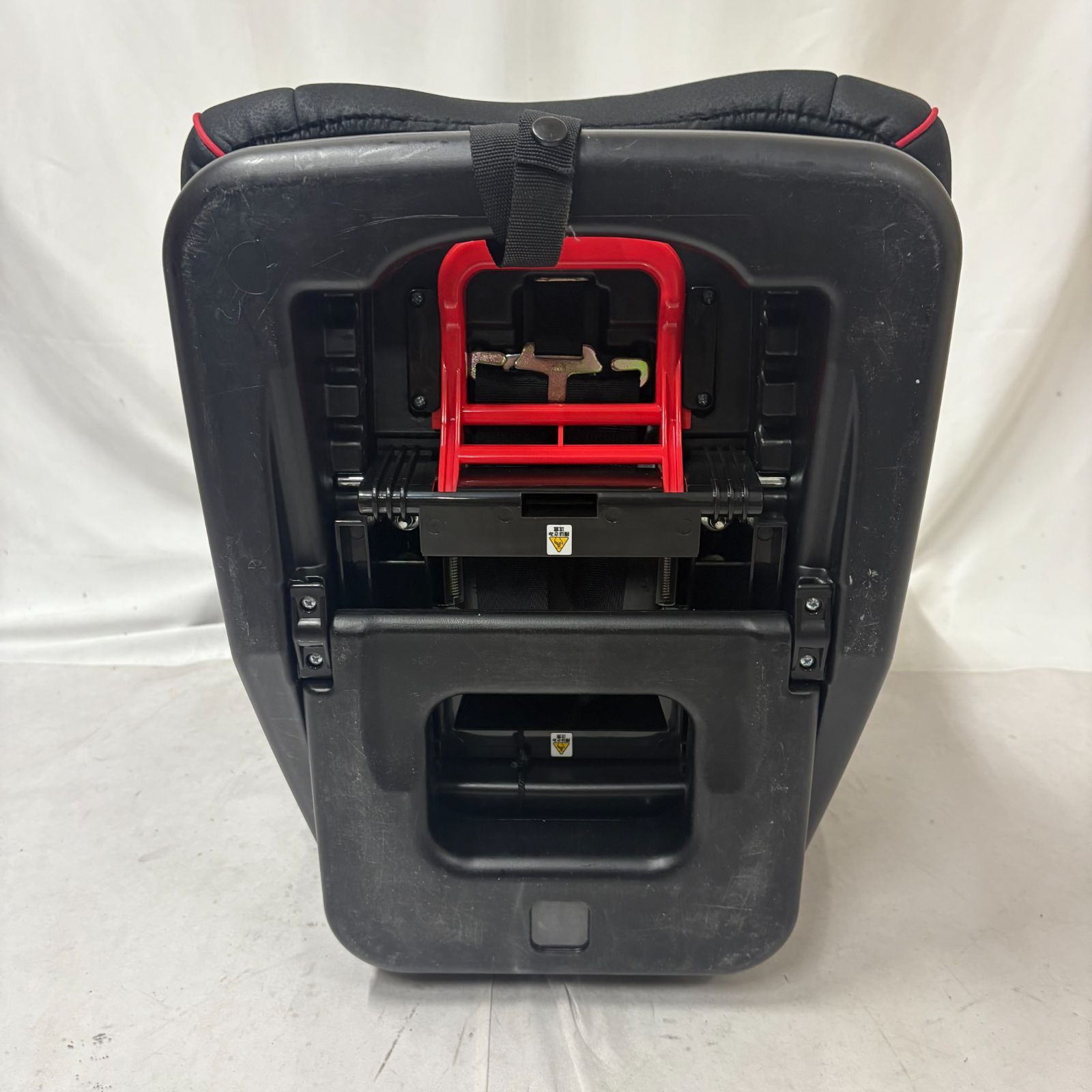 コンビ チャイルドシート