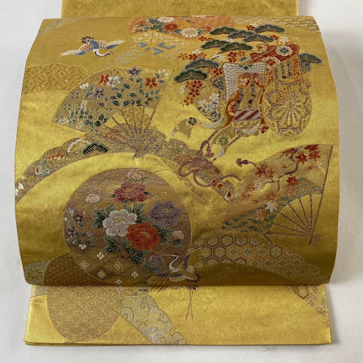 袋帯 逸品 長嶋成織物 落款 瀞金錦 御所車 扇 金糸 箔 金色