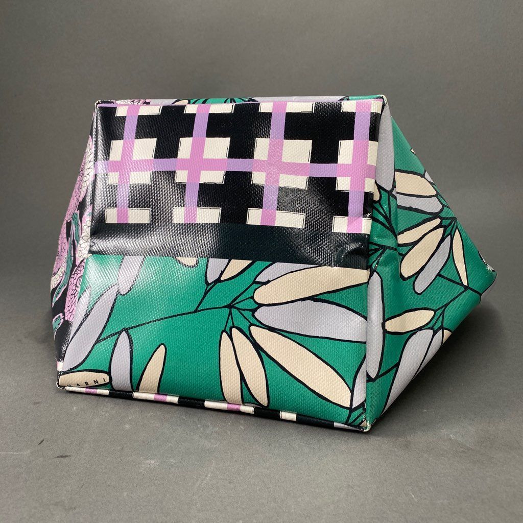 MARNI Flower cafe 花柄 ×チェック PVC トートバッグ 楽天市場】マルニ 