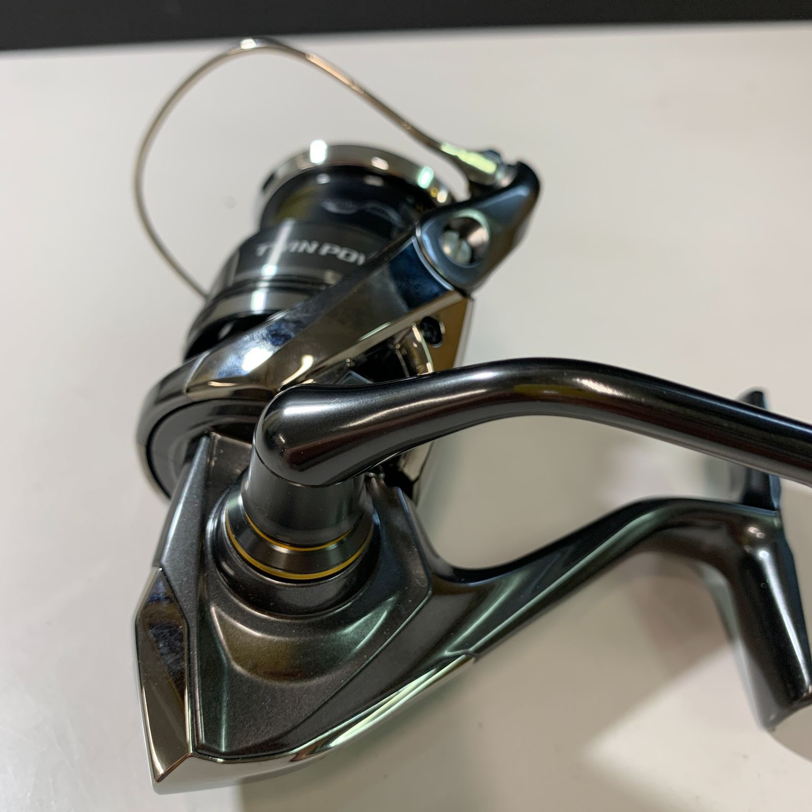 むつ73-072903】シマノ 24 ツインパワー C3000MHG【併売