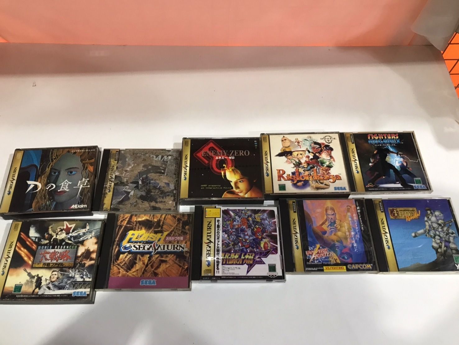 セガサターン用ソフト中古動作品１個の出品です。 初代 セガ サターン HST-0001 空箱 - メルカリ