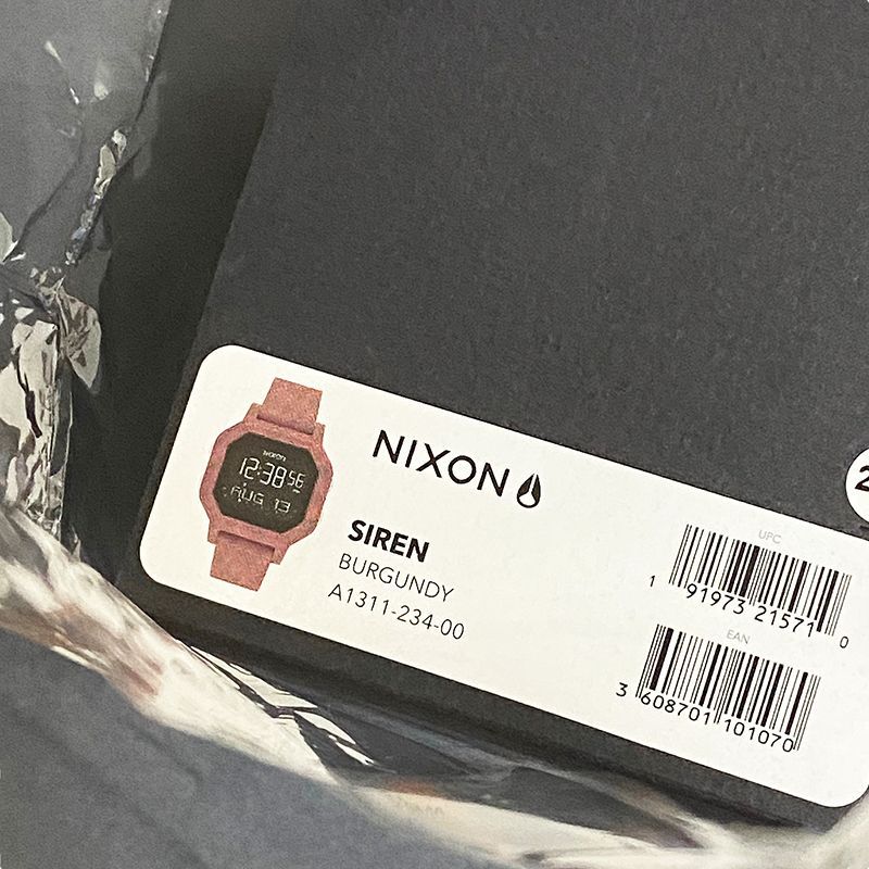 購入・価格比較 新品未使用 木村拓哉 着用モデル NIXON ニクソン