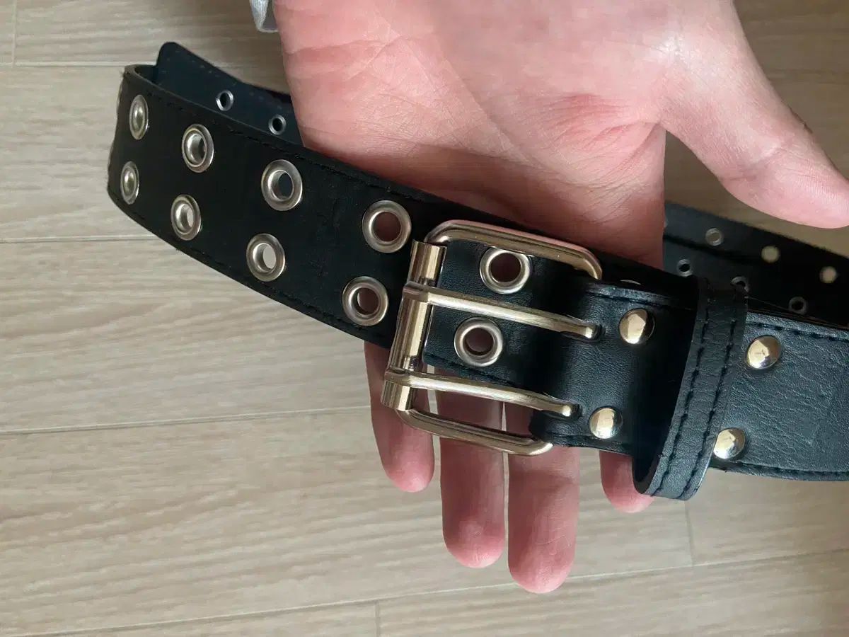 ダブル アイレット ベルト