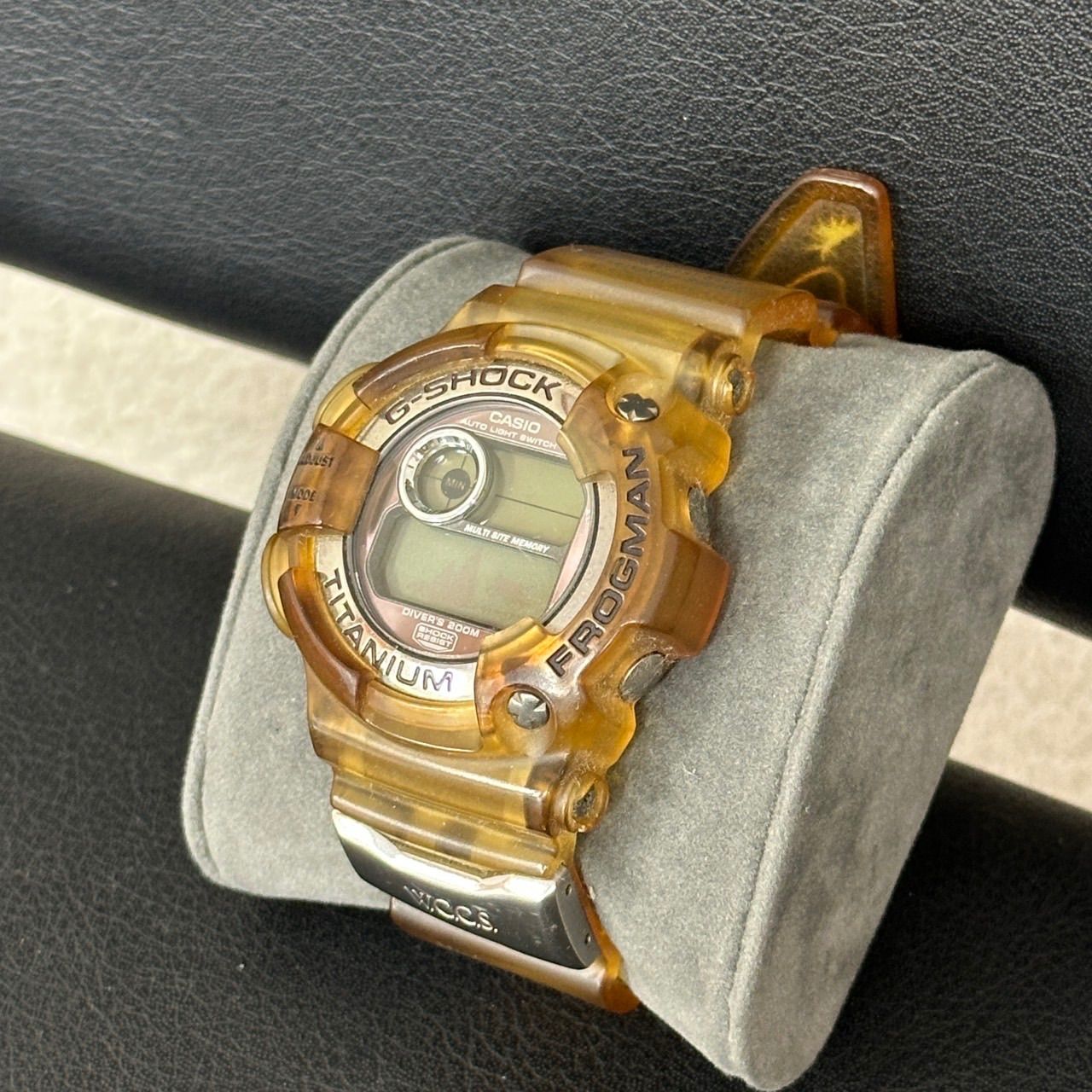G-SHOCK  フロッグマン W.C.C.S.  イルクジ DW-9900WC CASIO G-SHOCK DW-9900WC-9T FROGMAN WCCS White Skeleton Gold