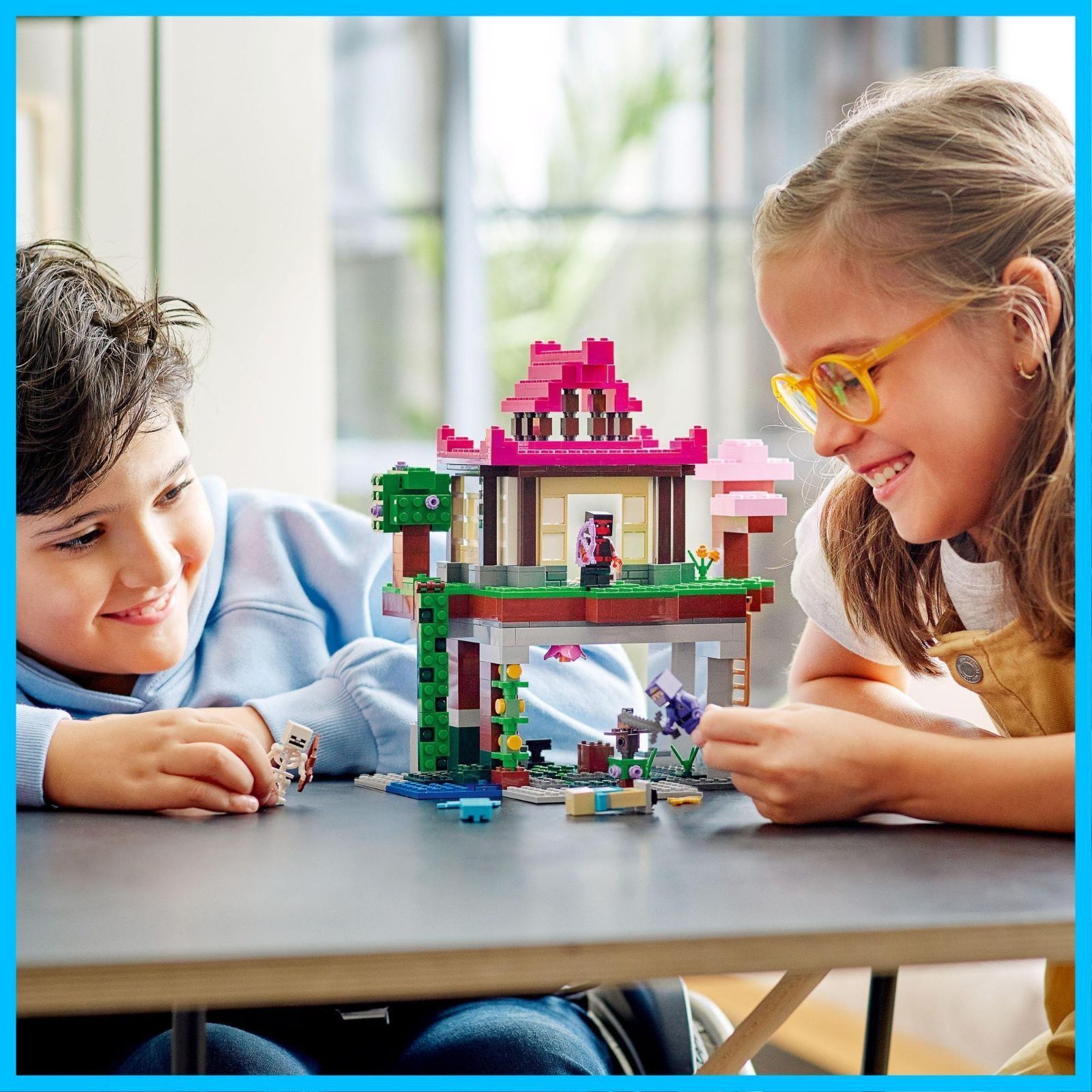 レゴ(LEGO) マインクラフト 訓練場 21183 おもちゃ ブロック 