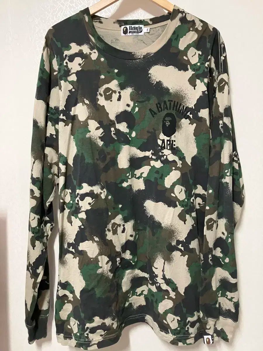 A BATHING APE(アベイシングエイプ) パーカー