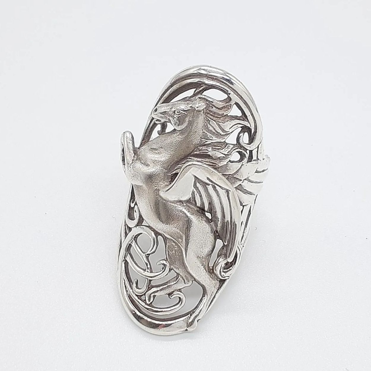 リング SILVER シルバー 透かし彫り 馬 ペガサス ホースモチーフ 