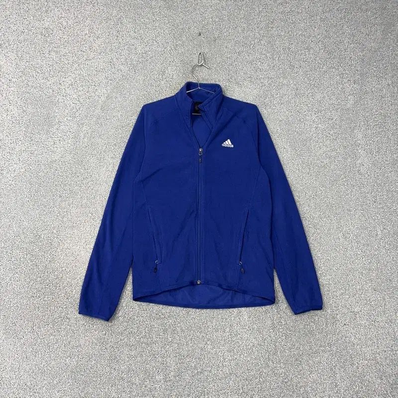 【雷市場（ポンジャン）商品韓国直送】 adidas(アディダス) トライアングルロゴ 青 フリース L