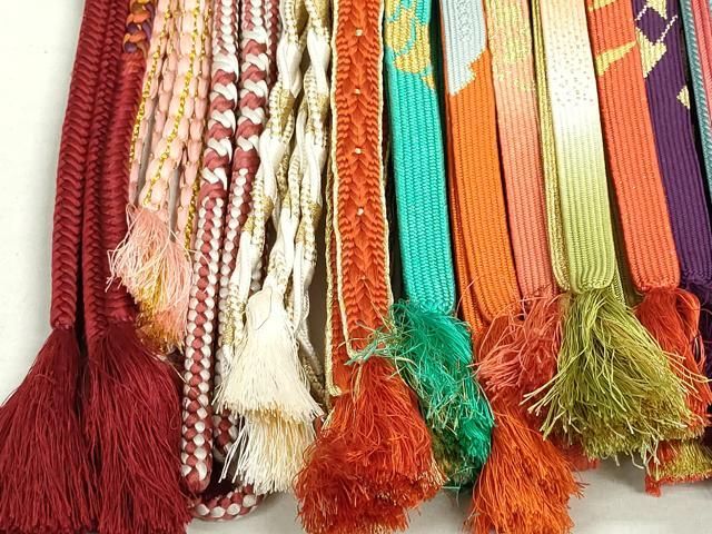 平和屋着物○和装小物 帯締め20本 高麗組 角八つ組 金糸 逸品