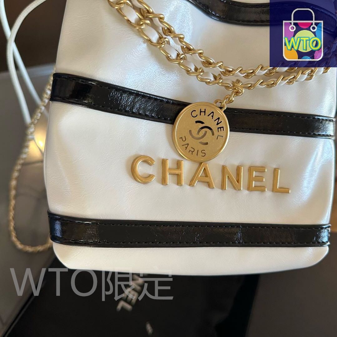 シャネル ハンドバッグ