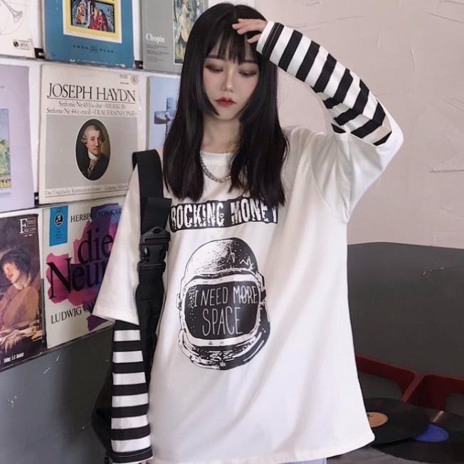 重ね着風甘辛デザインTシャツ 韓国オルチャンレディース オーバー