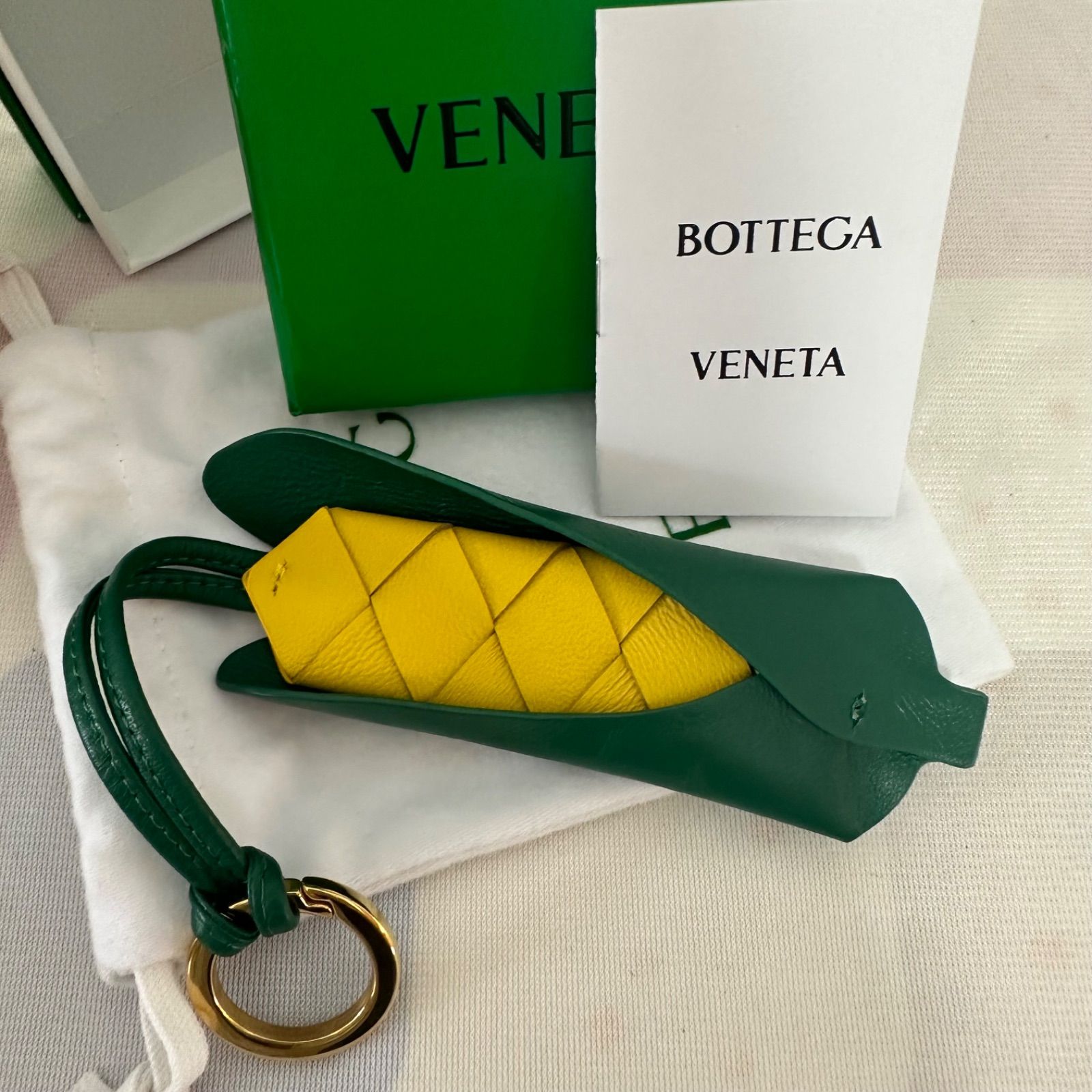 【新品】BOTTEGA VENETA ボッテガ とうもろこし キーホルダーInt