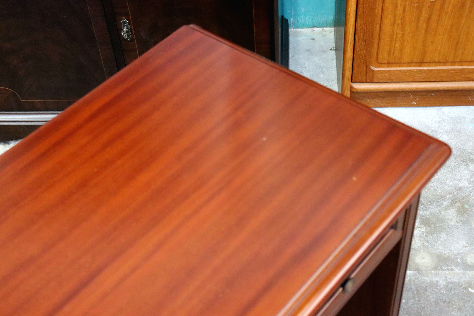 デスク ヨーロピアン