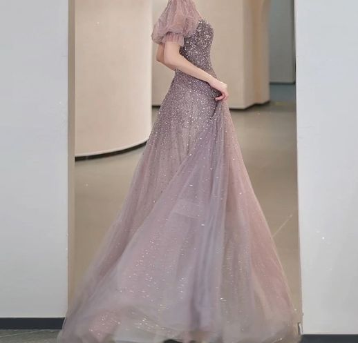 ウエディングドレス Aライン 前撮り 半袖 ドレス ピンク パフスリーブ 袖 キラキラ ボリューム 二次会 結婚式 0758