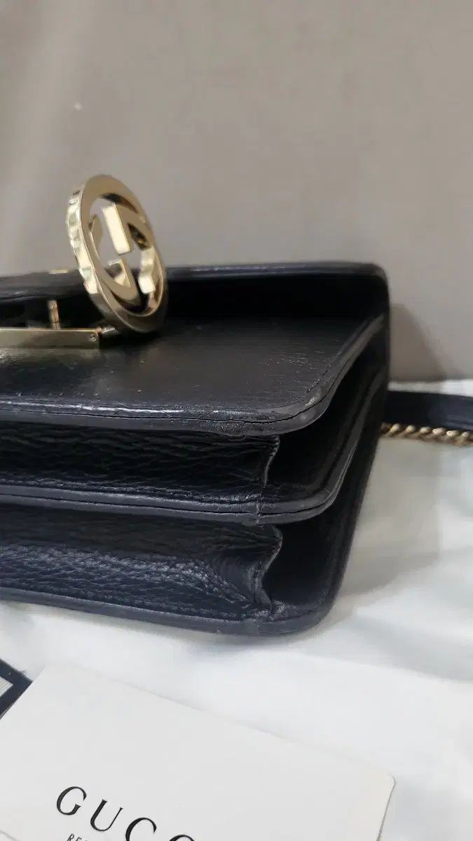 GUCCI