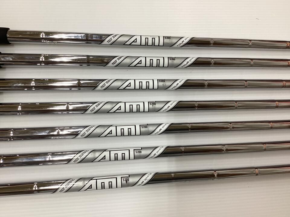 GORDON&MACPHAILミニボトル スコッチウィスキー1974 /1984 GORDON&MACPHAILミニボトル スコッチウィスキー1974 /1984 ゴードン