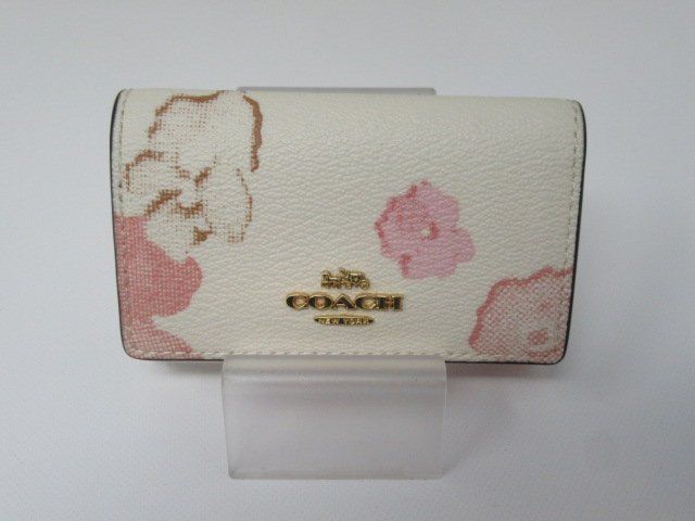 未使用✨️ コーチ　COACH キーケース　花柄　 5連 ベージュ 未使用✨️ コーチ COACH キーケース 花柄 5連 ベージュ - メルカリ