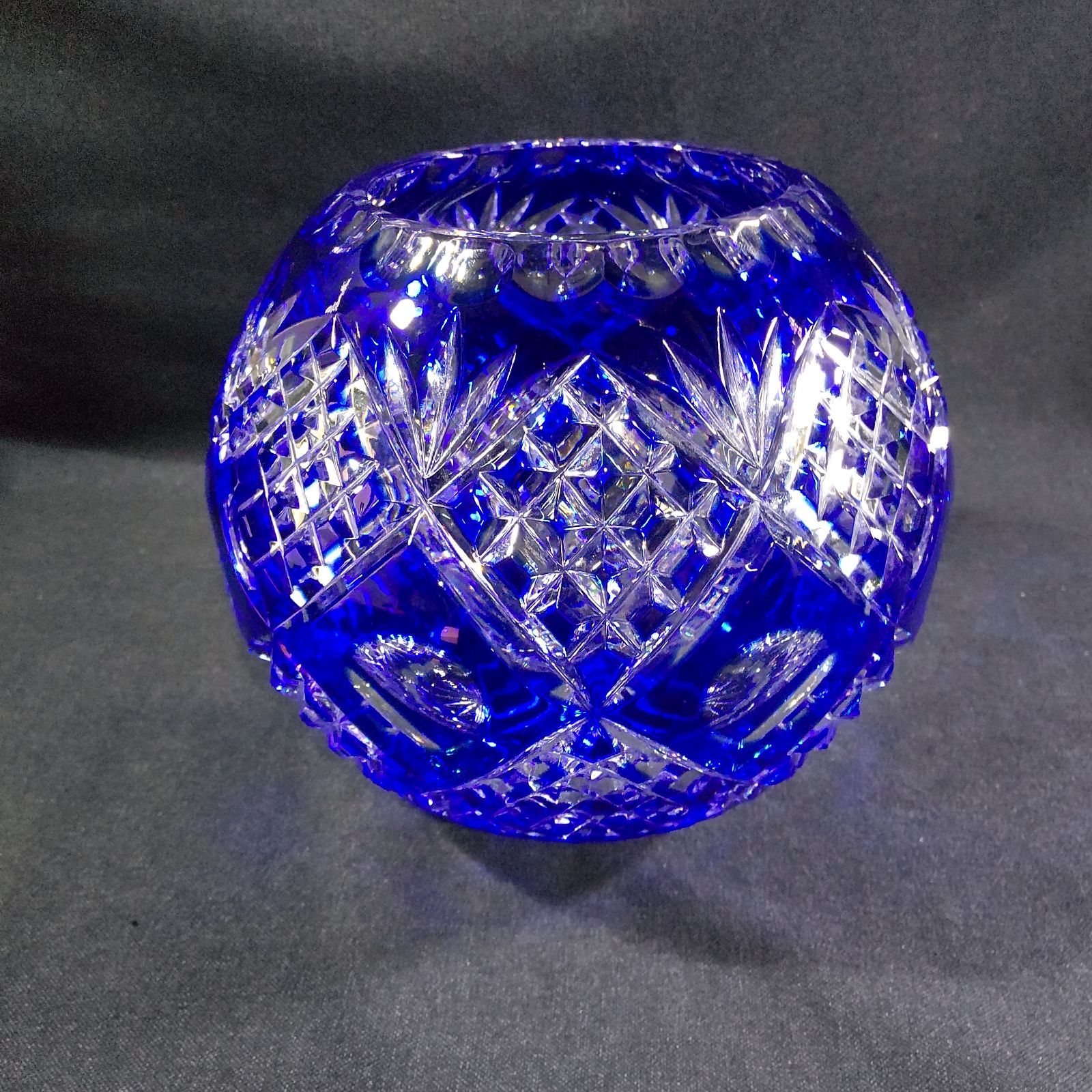 新品未使用】Irena クリスタル ポーランド製 藍切子 花瓶 切子