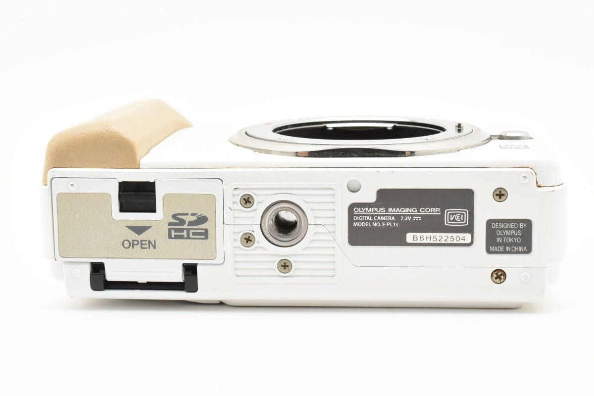 OLYMPUS E PL1S ホワイト　ボディ　送料無料 Amazon | OLYMPUS ミラーレス一眼 E-PL1s レンズキット ホワイト