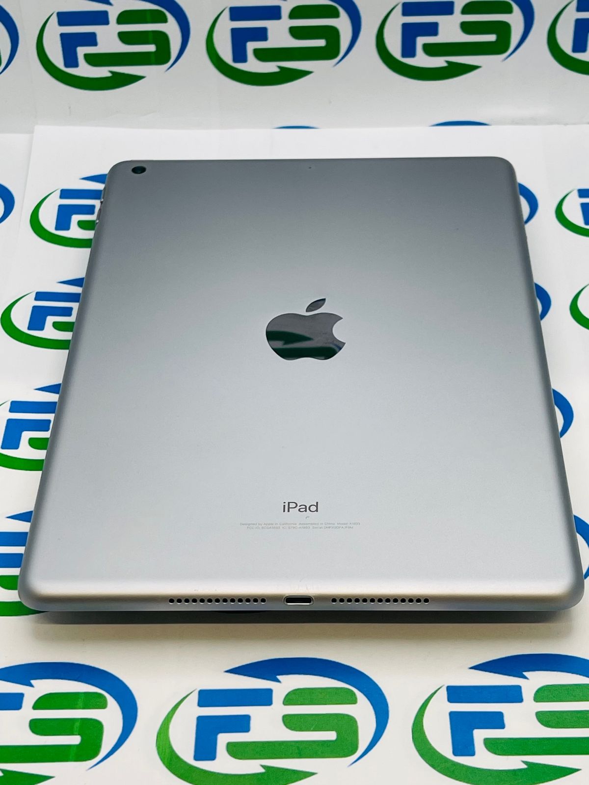 MR7J2J/A iPad Wi-Fi 128GB スペースグレイ iPad 第6世代 Wi-Fi 128GB